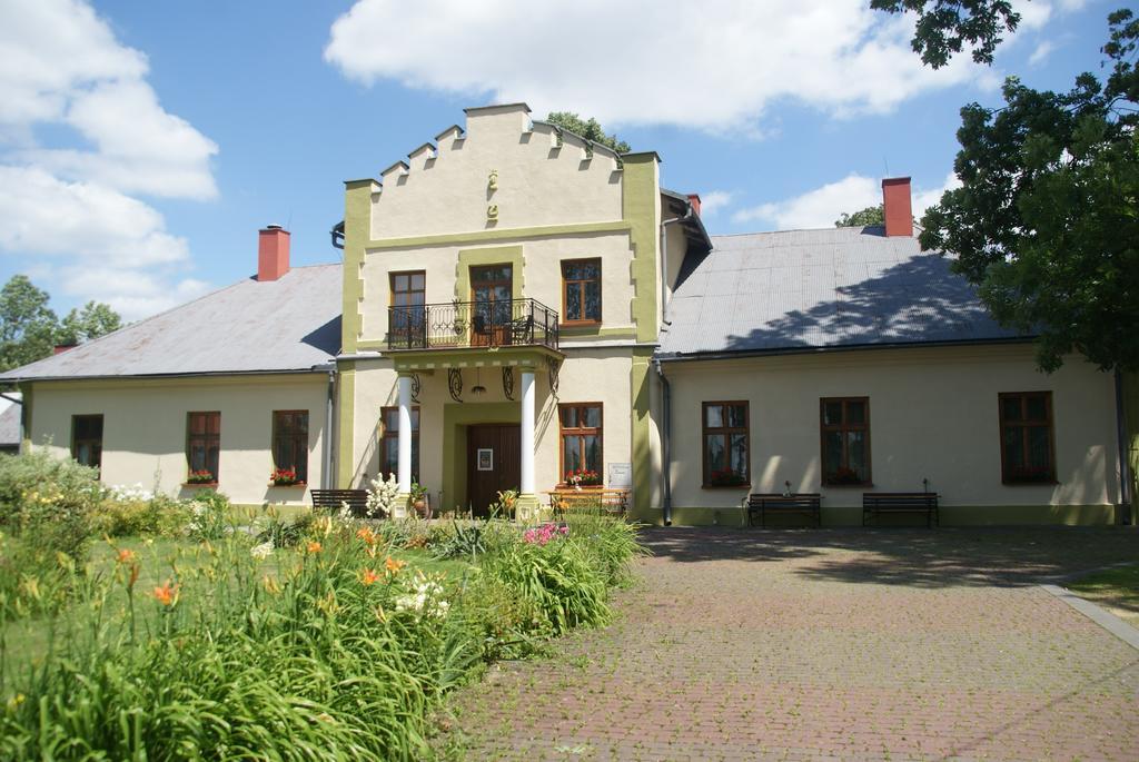 Dworek Mlynarza Zator Buitenkant foto